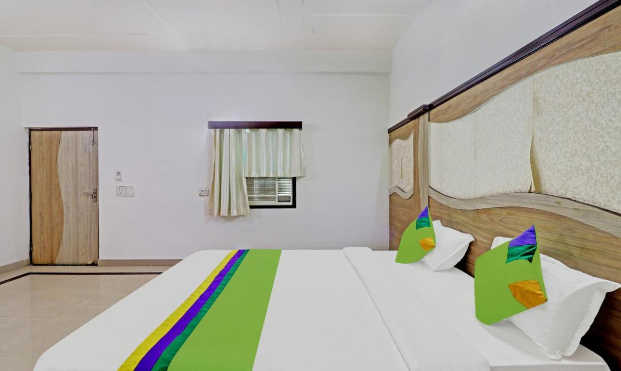 Hotel G B Palace Agra  Kültér fotó